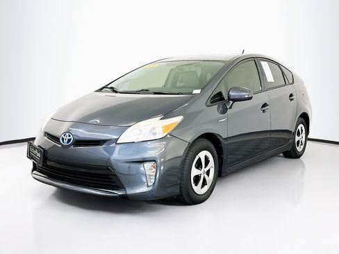 Used 2012 Toyota Prius Three image 3