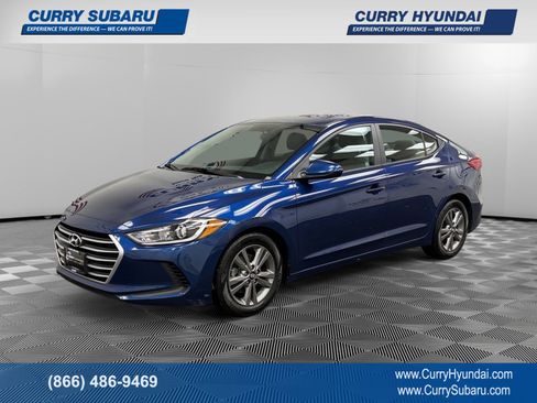 Used 2017 Hyundai Elantra SE image 1