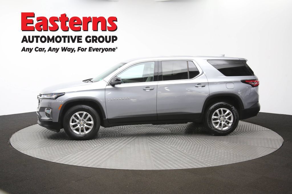 Used 2023 Chevrolet Traverse LS FWD image 58