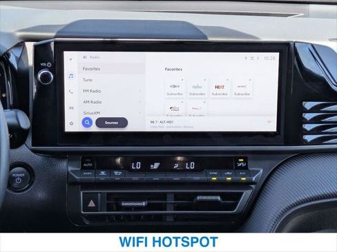 Used 2025 Toyota Camry SE w/ Multimedia Upgrade Package FWD image 17