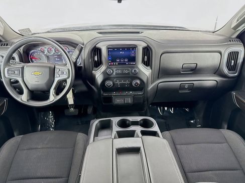 Used 2020 Chevrolet Silverado 1500 LT image 23