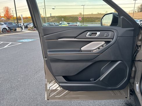 New 2026 Ford Explorer Tremor w/ Tremor Ultimate Package image 27