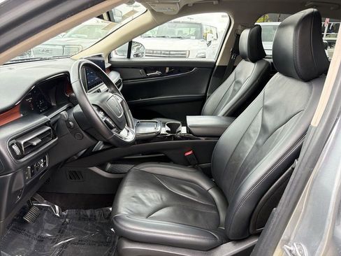 Used 2023 Lincoln Nautilus Reserve AWD/4WD image 21