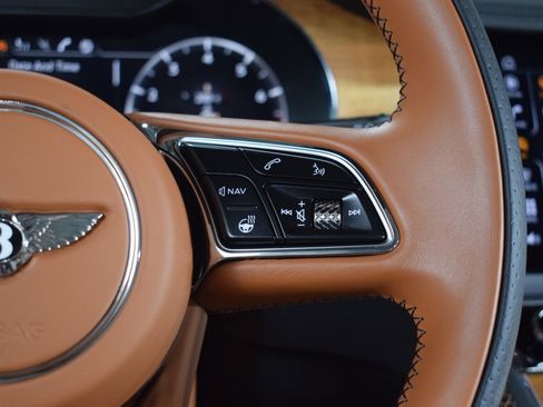 Certified 2023 Bentley Continental GT Azure image 30