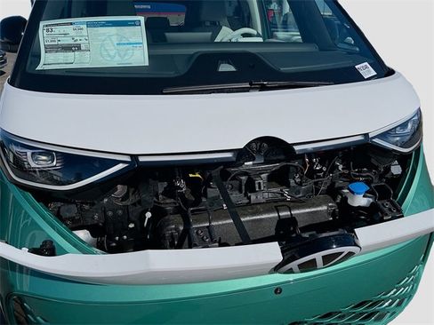 New 2025 Volkswagen ID. Buzz 1st Edition image 32