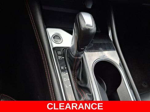 Used 2024 Nissan Altima 2.5 SR FWD image 15