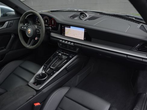 Certified 2025 Porsche 911 Carrera T image 31