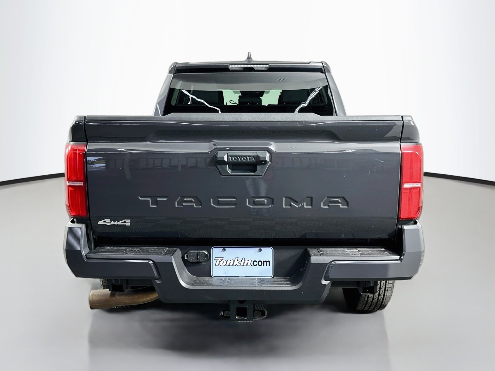 Certified 2026 Toyota Tacoma SR5 AWD/4WD image 6