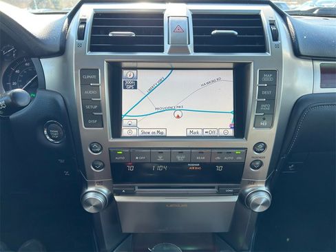 Used 2012 Lexus GX 460 w/ Comfort Plus Pkg image 21