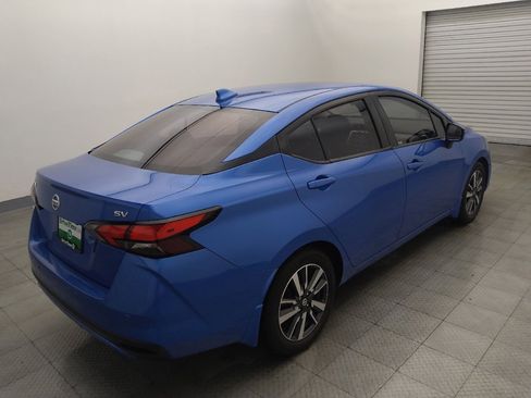 Used 2020 Nissan Versa SV FWD image 9