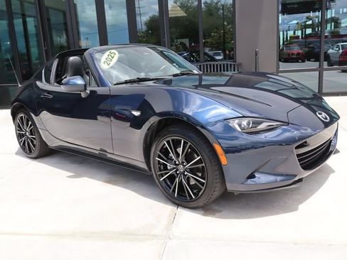 Used 2025 MAZDA MX-5 Miata RF Grand Touring RWD image 34