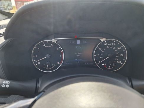 Used 2023 Nissan Altima 2.5 SV w/ SV Premium Package image 15