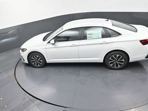 New 2026 Volkswagen Jetta S FWD image 17