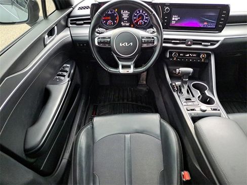 Used 2022 Kia K5 GT-Line image 11