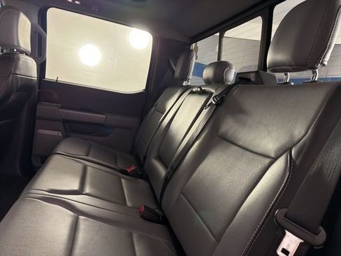 Used 2021 Ford F150 Lariat w/ Max Trailer Tow Package image 13