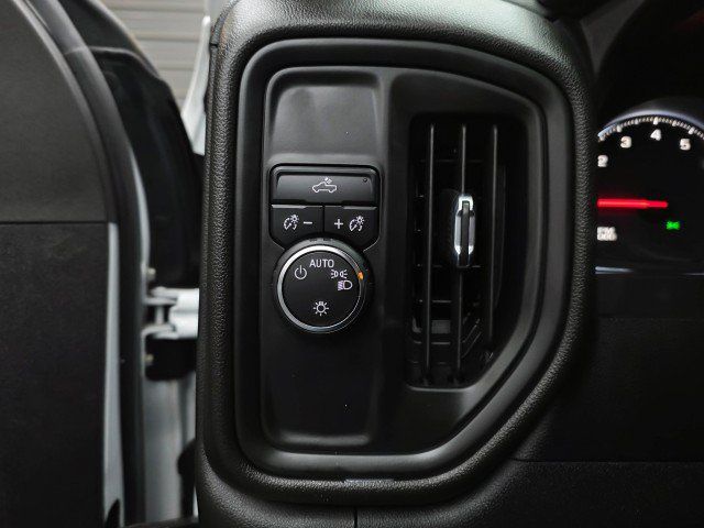 Used 2022 Chevrolet Silverado 2500 W/T RWD image 28