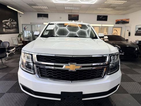 Used 2019 Chevrolet Suburban LT w/ Max Trailering Package AWD/4WD image 2