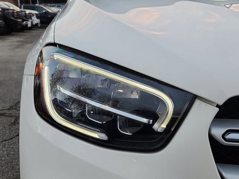 Used 2021 Mercedes-Benz GLC 300 4MATIC image 28