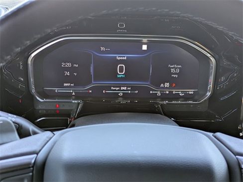 Used 2022 Chevrolet Silverado 1500 ZR2 image 17