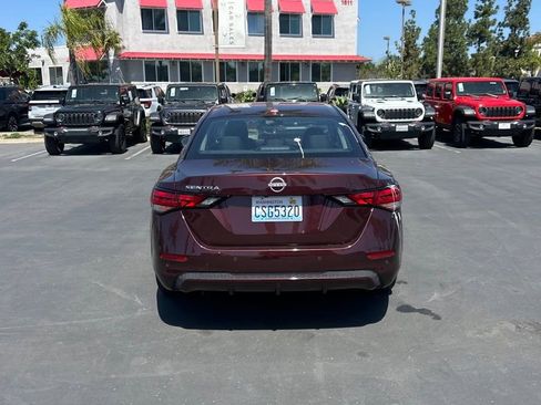 Used 2025 Nissan Sentra SV image 10