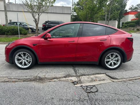 Used 2023 Tesla Model Y Long Range AWD/4WD image 12