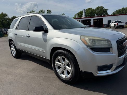 Used 2016 GMC Acadia SLE FWD image 12