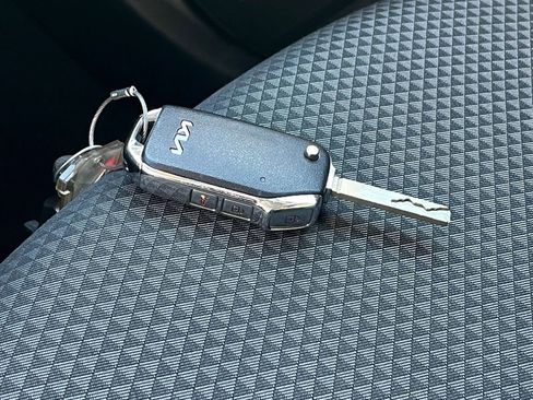 Used 2025 Kia Soul LX w/ LX Technology Package image 21