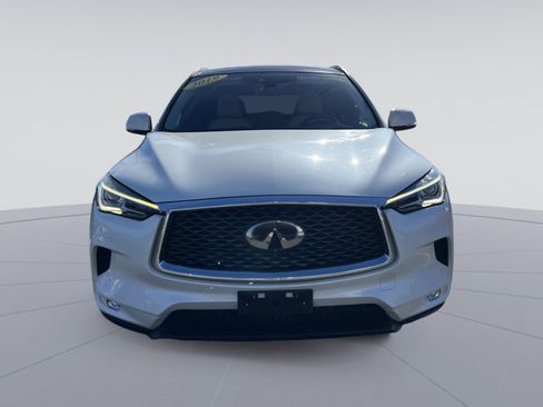 Used 2019 INFINITI QX50 Luxe w/ Navigation Package image 12