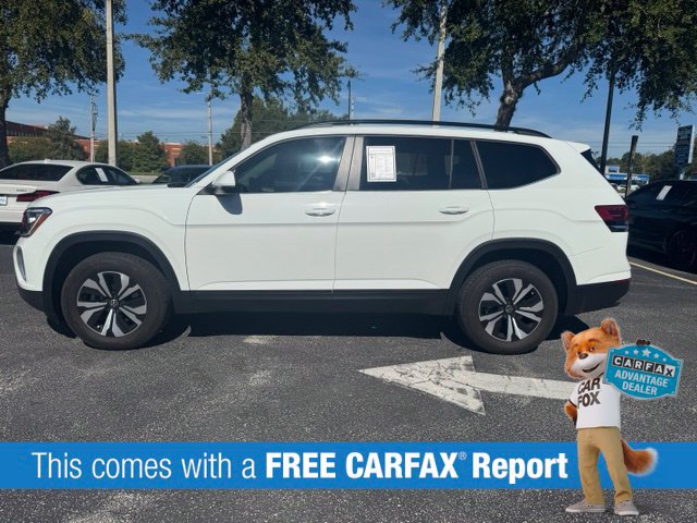 Used 2024 Volkswagen Atlas SE FWD image 2