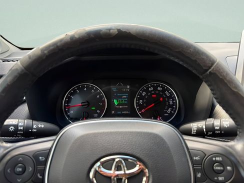 Used 2019 Toyota RAV4 XLE Premium w/ Advanced Technology Package FWD image 15
