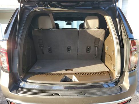 Used 2024 Chevrolet Tahoe LS w/ Driver Alert Package RWD image 7
