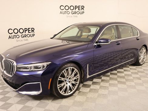 Used 2022 BMW 750i xDrive 750i xDrive image 11