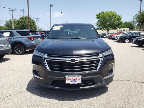 Used 2023 Chevrolet Traverse LS w/ Safety Package AWD/4WD image 2