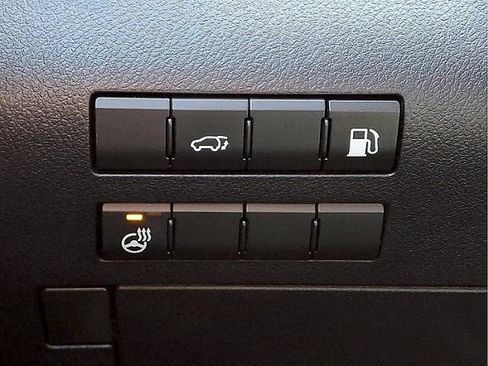 Used 2016 Lexus RX 450h AWD image 28