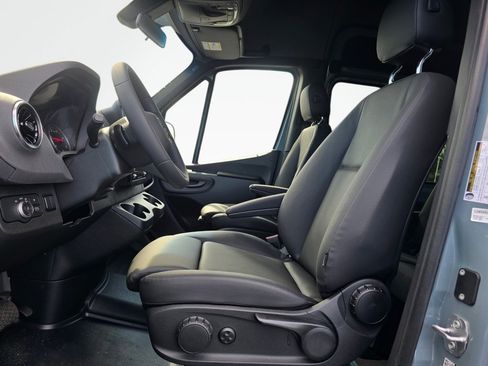 New 2026 Mercedes-Benz Sprinter 2500 image 31