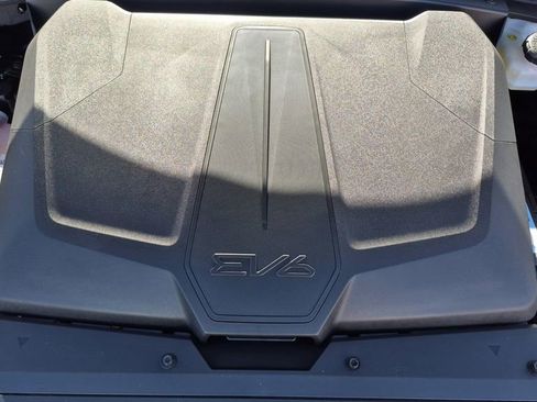 New 2025 Kia EV6 Light w/ Light LR Technology Package image 16
