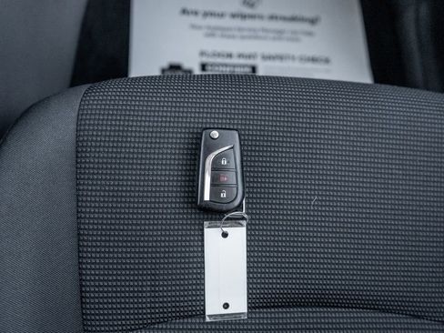 Certified 2024 Toyota RAV4 LE image 31