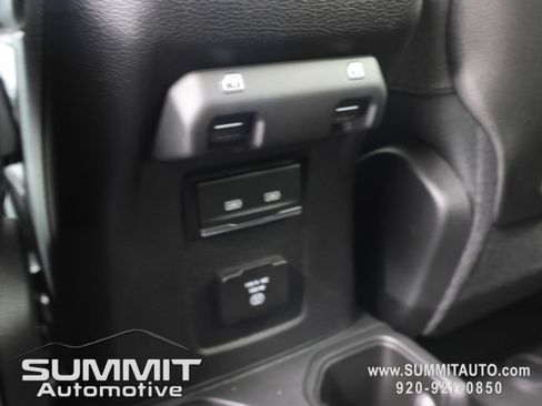 New 2026 Jeep Wrangler Unlimited Rubicon AWD/4WD image 33