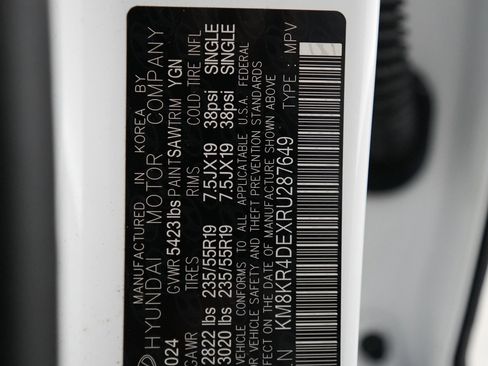 Used 2024 Hyundai Ioniq 5 Limited image 25