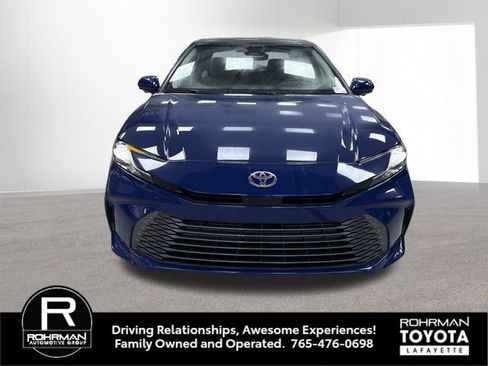 New 2026 Toyota Camry XLE image 9