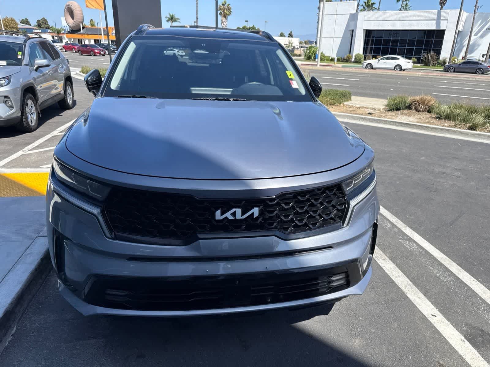Used 2023 Kia Sorento SX AWD/4WD image 4