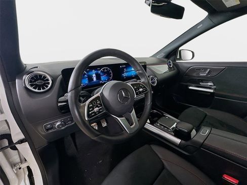 Certified 2023 Mercedes-Benz GLA 250 4MATIC image 9