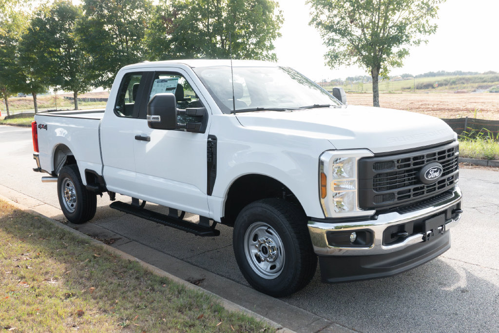 New 2027 Ford F250 XL w/ XL Chrome Package AWD/4WD image 6