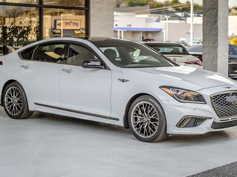 Used 2018 Genesis G80 3.3T Sport image 4