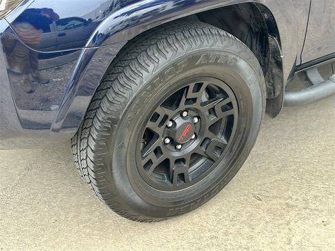 Certified 2024 Toyota 4Runner SR5 image 9