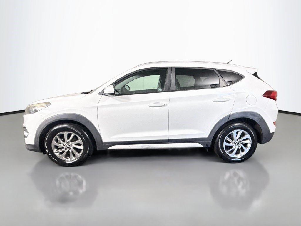Used 2017 Hyundai Tucson SE w/ SE Popular Package 02 FWD image 6