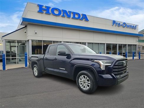 Used 2023 Toyota Tundra SR5 image 3