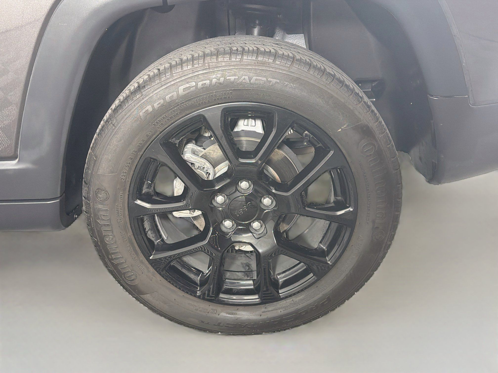 Used 2023 Jeep Compass Latitude AWD/4WD image 11