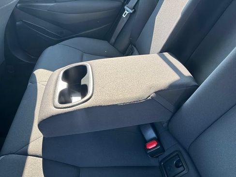 Used 2024 Toyota Corolla LE FWD image 38