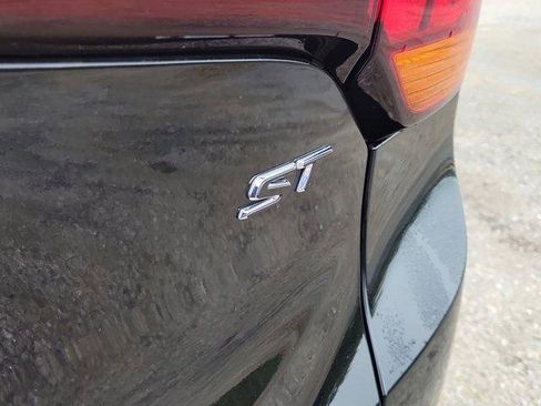 Used 2022 Buick Encore GX Select w/ Sport Touring Package image 6